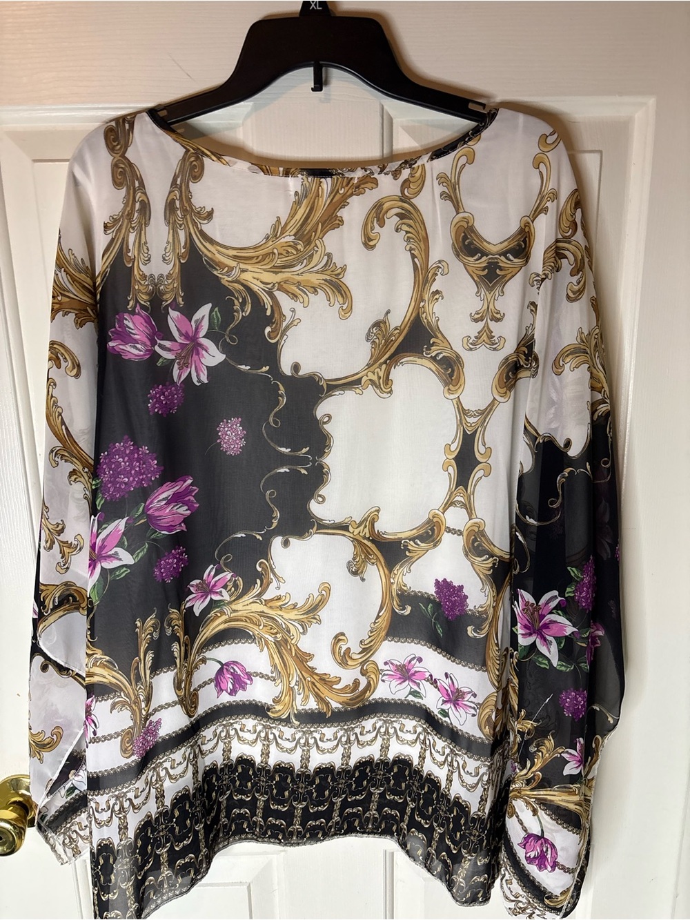 Women’s mid length sleeves  White with Purple Accents Size 3X Brand New - Picture 3 of 3